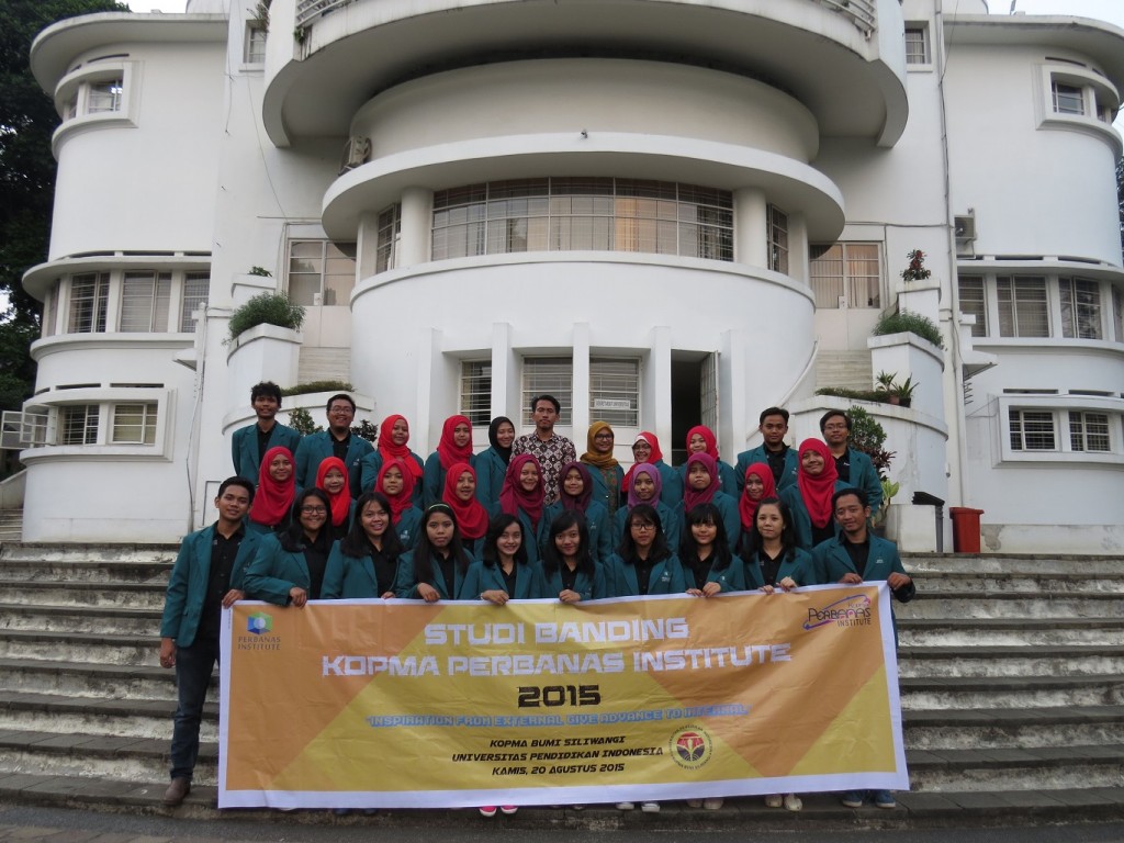 Studi Banding Kopma Perbanas Institute 2015 Studi Banding Kopma Perbanas Institute 2015