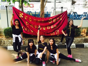 our modern dancers (kiri-kanan) : Putu, Dinda, Annita, Olla & Abel